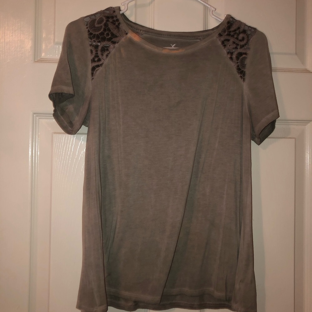 American Eagle shirt